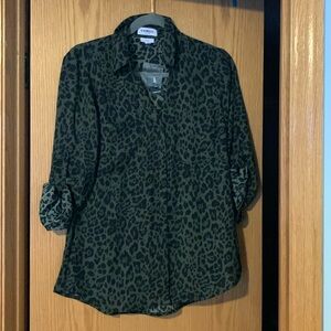 NWT Express slim Portofino leopard button up